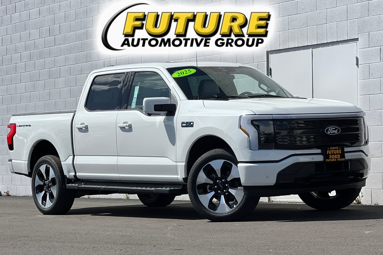2025 Ford F-150 Lightning Platinum