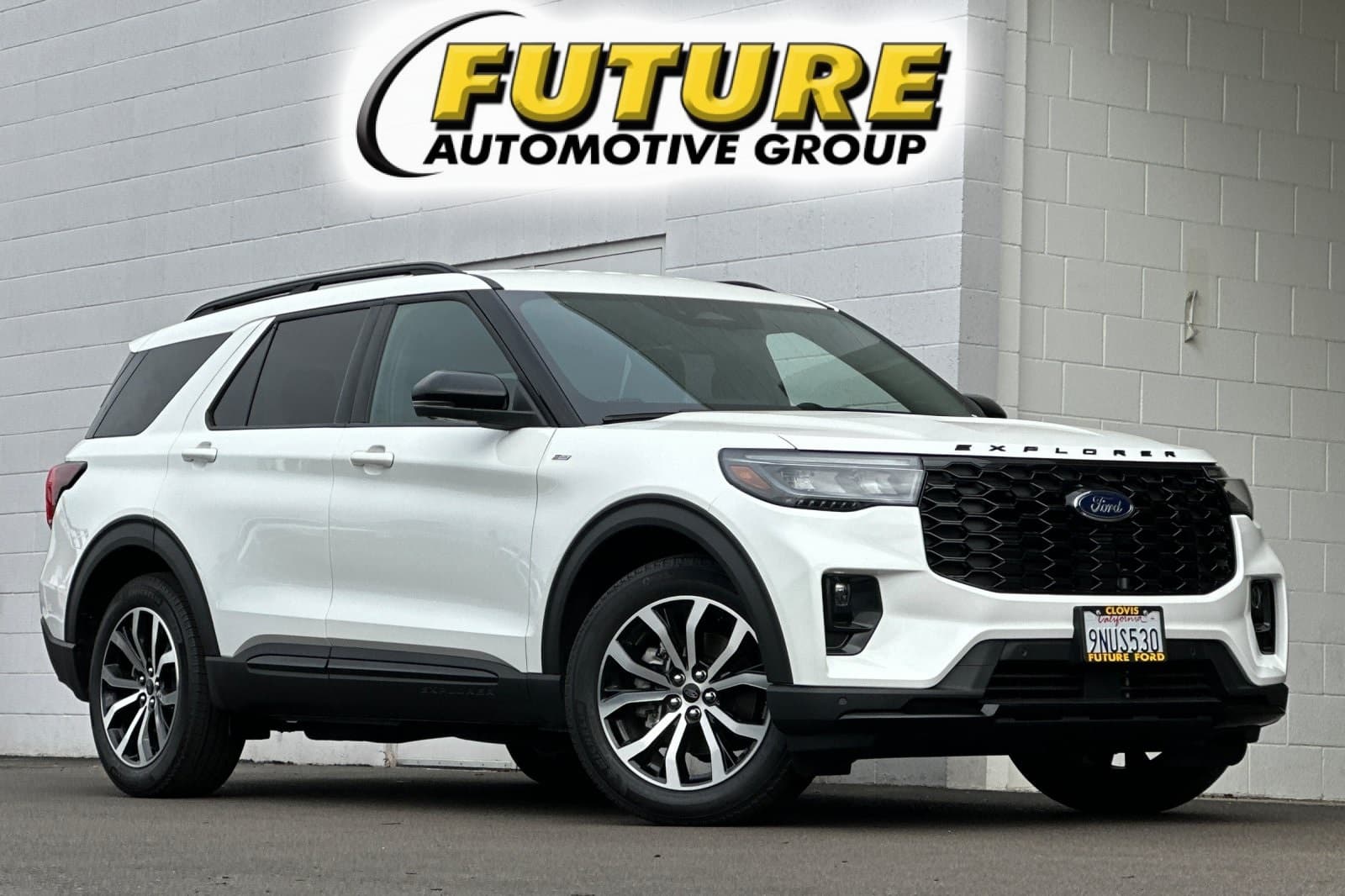 2025 Ford Explorer ST-Line