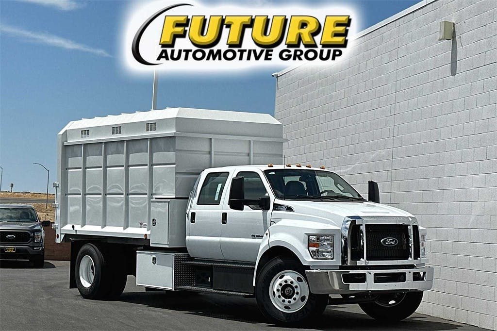 2024 Ford F-650SD Base